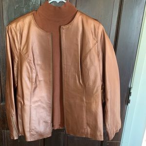 Genuine leather jacket plus sleeveless shirt